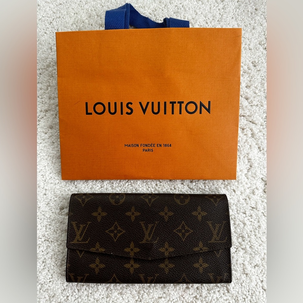 Louie Vuitton